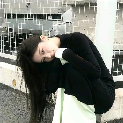 当红男星素颜现身菜市场，后援会发声明，短时间内引热议